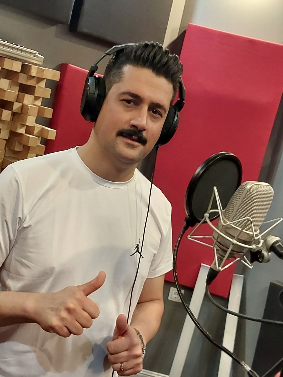 با تو (کاور ابی)